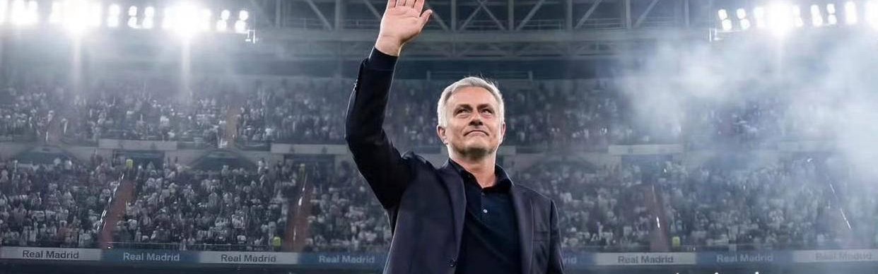 一场1-0，让穆帅心碎！本菲卡的争冠梦破灭，欧战资格岌岌可危