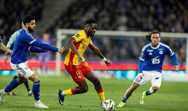 法甲最新积分榜更新：斯特拉斯堡1-1逼平朗斯 巴黎圣日耳曼暗中受益